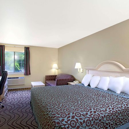 Days Inn By Wyndham Kerrville Buitenkant foto