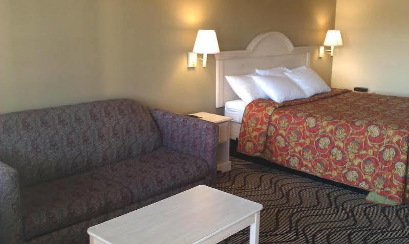 Days Inn By Wyndham Kerrville Buitenkant foto
